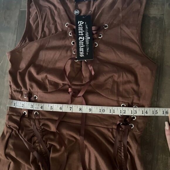 Scarlet Darkness Steampunk Gothic Dress Lace Up Sleeveless Ruffled High … - Picture 8 of 10